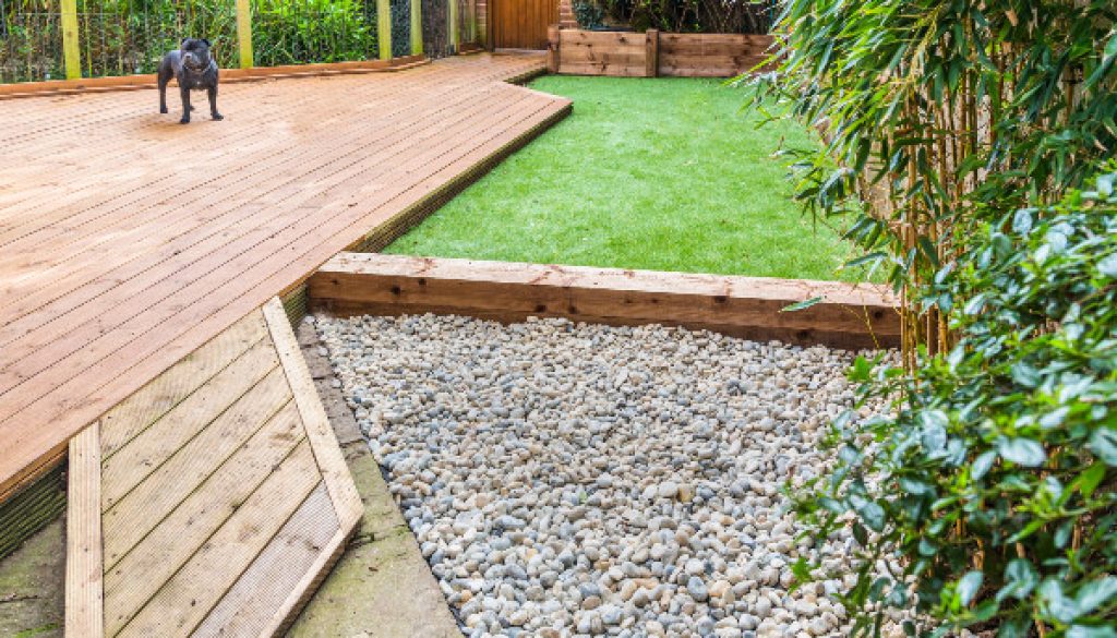 garden decking and landscaping